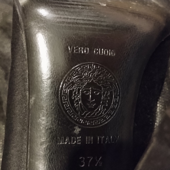 Gianni Versace black heels - Picture 8 of 10